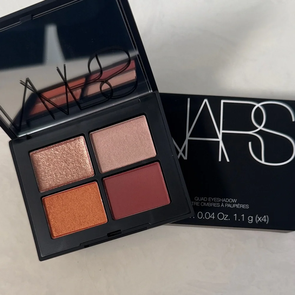 NARS Quad Eyeshadow Palette - Peach and Copper Tones
